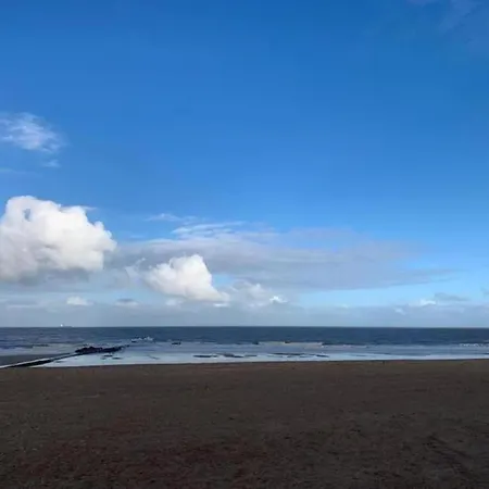 Spacious Seaside Apartman Knokke-Heist