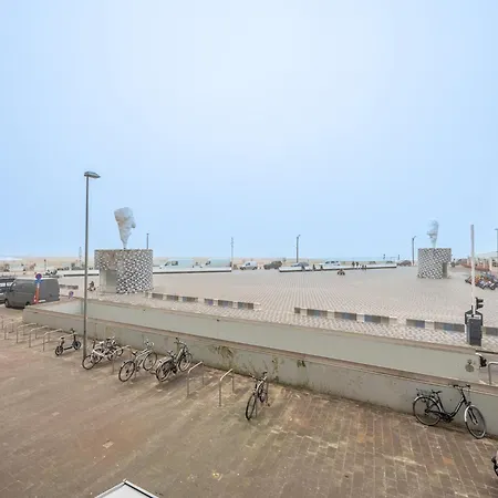 アパート Spacious Seaside クノック・ヘイスト