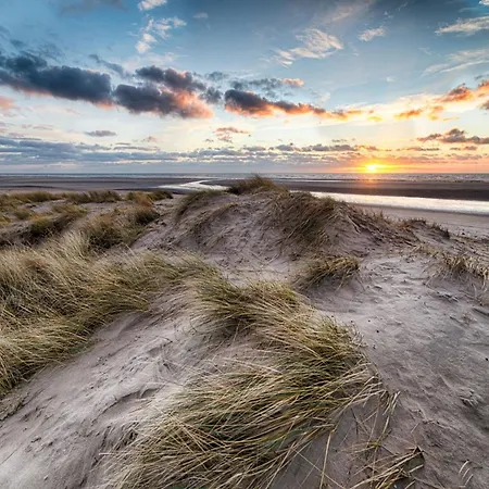 Spacious Seaside