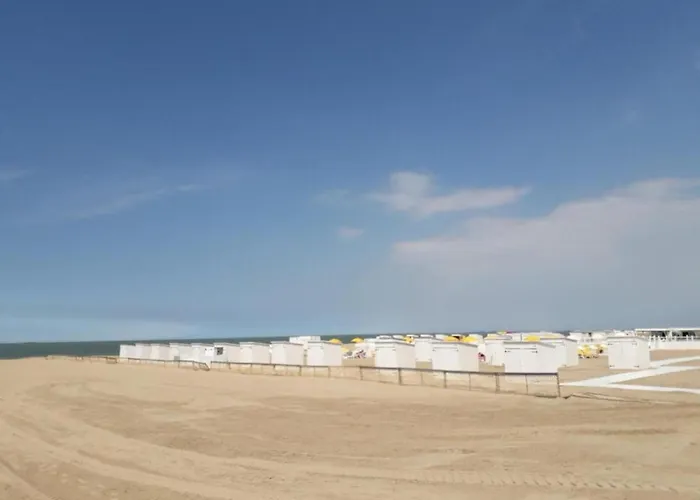 Spacious Seaside Appartamento Knokke-Heist